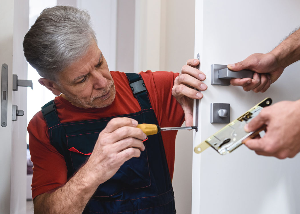 Locksmith Technicians